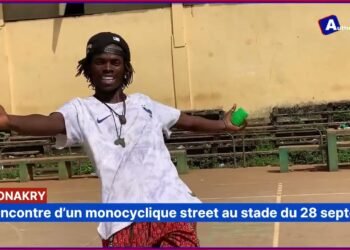 Conakry : à la rencontre d&rsquo;un monocycliste au stade du 28 septembre