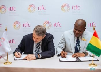 Alger : la Guinée signe un accord de 40 millions de dollars avec l’ITFC pour l’achat de riz