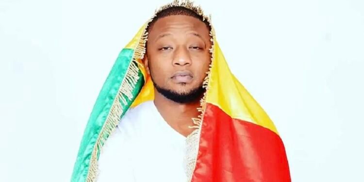 Culture : « Jour de paix », Djanii Alfa signe un album engagé et émouvant