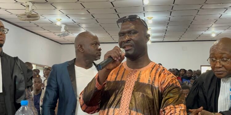 Procès de Singleton : le tribunal rejette la demande de liberté provisoire