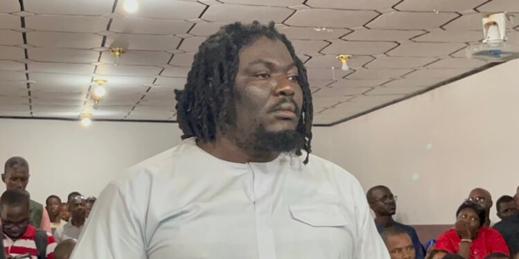 Procès de Singleton : le tribunal rejette la demande de liberté provisoire