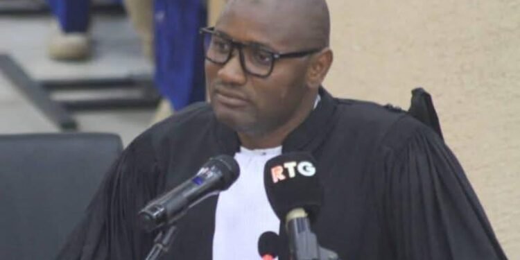 Une contradiction relevée entre le Code électoral et la nouvelle Constitution, deux textes issus du même CNT (avocat)