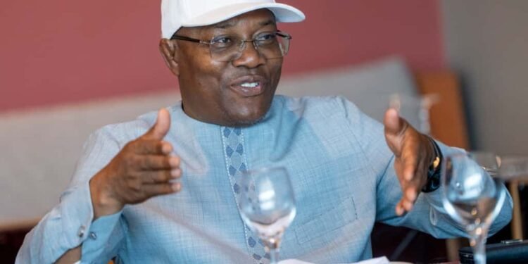 Eau, électricité, bitume : Ousmane Gaoual fait le point sur les préfectures