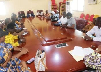 Crise dans l’éducation : l&rsquo;intersyndicale SNE-FSPE annonce une assemblée générale ce mercredi