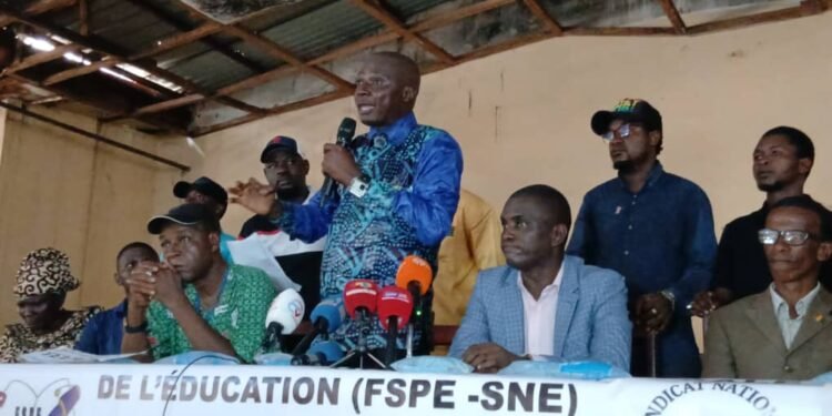 Éducation : l&rsquo;intersyndicale SNE-FSPE donne un ultimatum au gouvernement