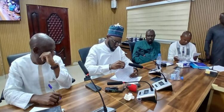 Guinée : le gouvernement et l&rsquo;intersyndicale de l&rsquo;éducation parviennent à un accord