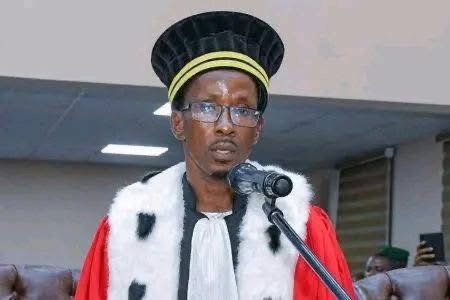 Conakry : Claude Pivi décède à l’hôpital militaire après une évacuation d’urgence