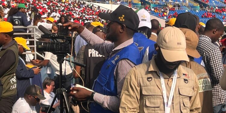 Investiture au stade : la HAC procède à un contrôle de l’espace presse