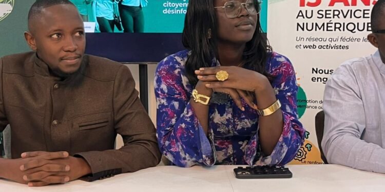 Lancement du programme « Veilleurs du Web » à Conakry : des jeunes de l’axe Hamdallaye Kagbelen formés pour contrer la désinformation et les discours de haine