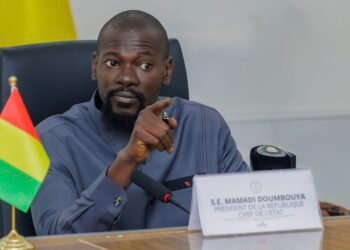 Guinée : Mamadi Doumbouya annonce la fin de l’exportation de l’or brut